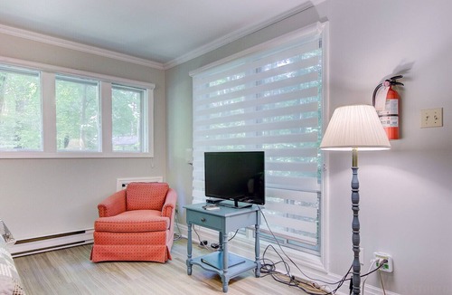 Jacksons Point House | Underwood Cottage in Jackson Point