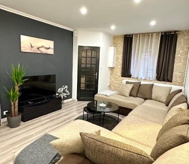 Croix Apartment | Une belle maison avec 2 chambre