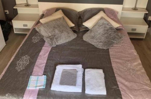 Castres Bed & Breakfast | Une chambre à louer pour 1 ou 2 personnes avec petit-déjeuner inclus