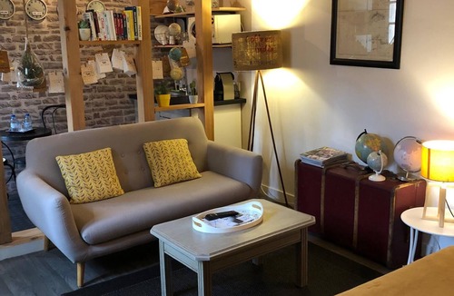 Saintes Bed & Breakfast | Une Chambre en Ville