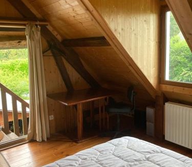 Bordeaux-Saint-Clair House | Une chambre dans la verdure