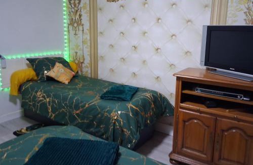 Arcay House | Une Chouette Maison