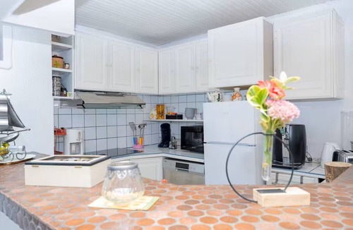 Cheminot Apartment | Une Halte Quelque Part