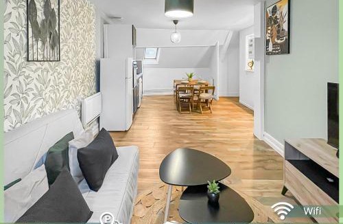 Montlucon Apartment | Une halte sympa!