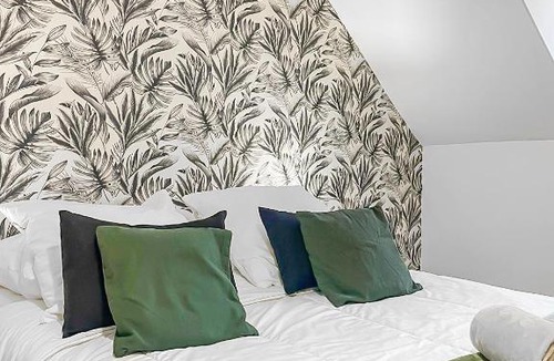 Montlucon Apartment | Une halte sympa!