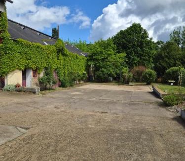 Durtal Apartment | Une longère d'un charme campagnard