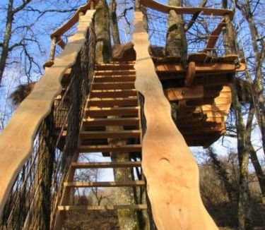 Vouzon House | Une Nuit aux Lierres.