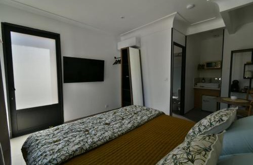 Puyvert House | Une nuit en Luberon et SPA