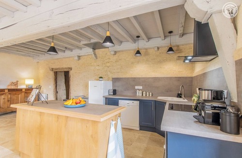 Ozenay House | Une Pause à Outry - Ozenay