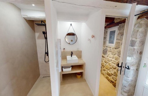 Saint-Julien-pres-Bort Bed & Breakfast | Une pause en Corrèze