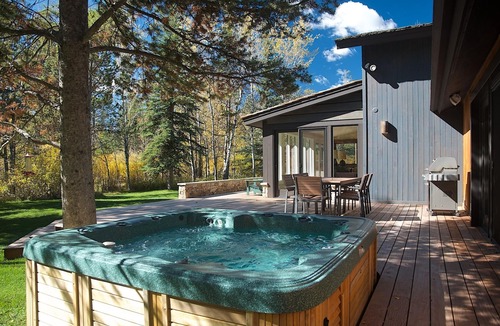 Moose Wilson Road House | Unforgettable Family Vacation