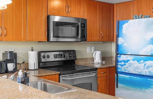 Downtown Myrtle Beach Apartment | Unforgettable Getaway 3BR