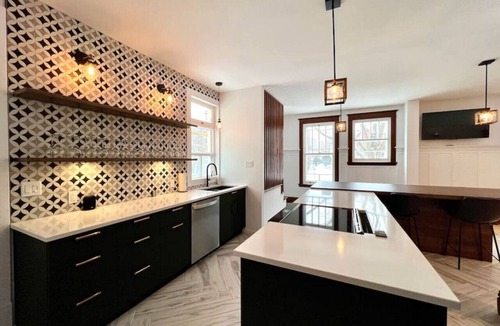 Montcalm Apartment | Unforgettable Stay in Quebec City