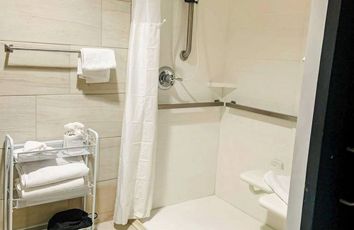 Tanglewood Cabin | Unicoi State Park & Lodge