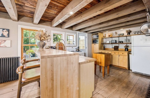 Hudson House | Union Street Cottage - Built in 1900