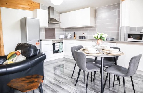 Brunel House | Unique 1 bed Flat Near Heathrown