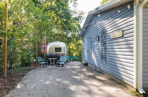 Franklin House | ‼️Unique 1BR Airstream near Leipers Fork for 3