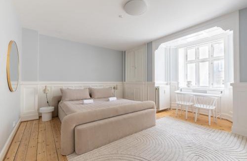 København V Apartment | Unique 3 Bedroom Apartment in Vibrant Frederiksberg