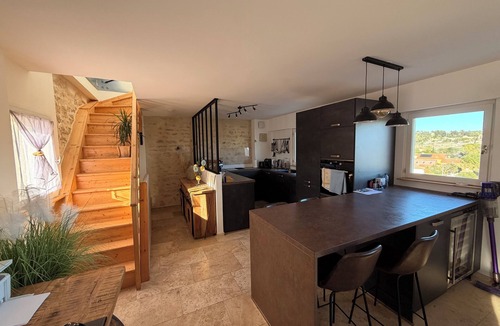 Sommieres Apartment | Unique 360° rooftop - Brazier - Plancha - 6 people - Incredible view
