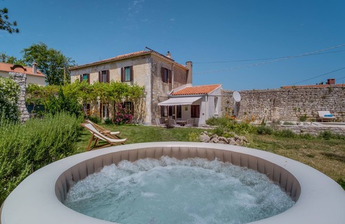 Mali Losinj Villa | Unique Antistress Oasis Villa Antiqua