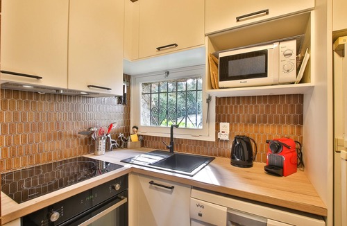 Cap-d'Antibes Apartment | Unique apartment