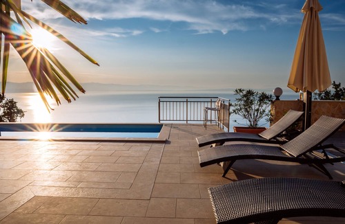 Medveja Apartment | Unique apartment with plenty of outdoor space and pool