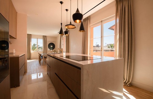 Old Town Apartment | Unique appartement in the heart of the village with magnificent views