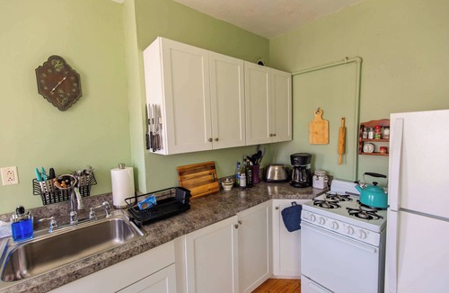 Old North End Apartment | Unique Apt w/Prking, Laundry, View Near Dwntwn