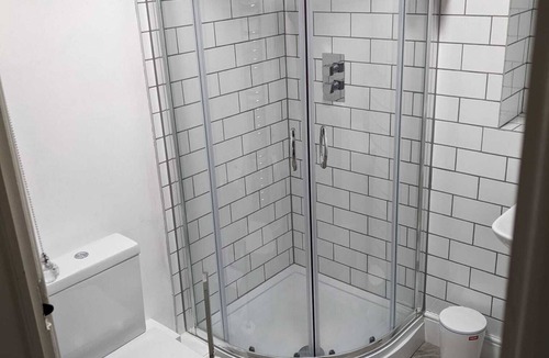 Chipping Campden Cottage | Unique Barn Conversion in Courtyard Setting with allocated parking space.