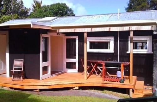 Piha Cottage | Unique Bush Hide