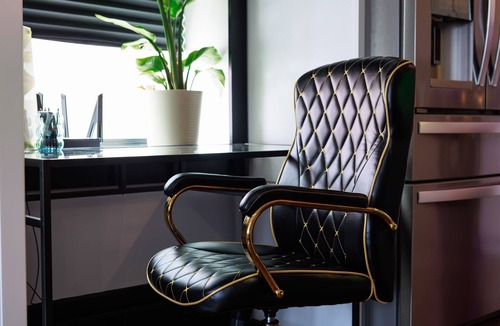 Pendleton Apartment | Unique casino inspired 2bedroom in the heart of OTR, across from HardRock casino