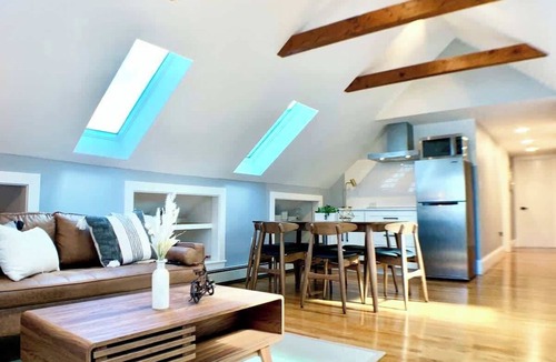 Arlington Apartment | Unique Cathedral Ceiling Condo W/D, Parking