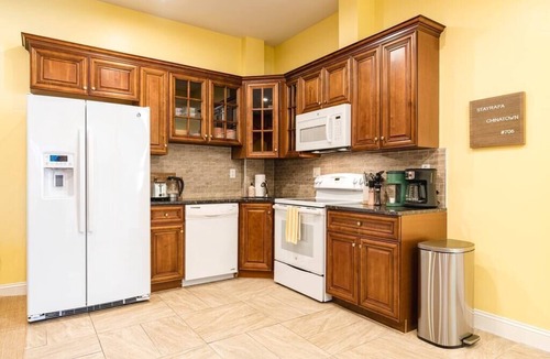 Chinatown Apartment | Unique | Chinatown | Bunkbeds | Hosted By StayRafa