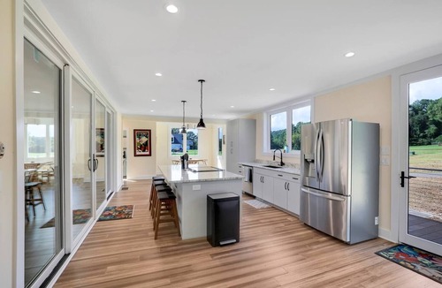 Ball Ground House | Unique Container House on the Etowah River!