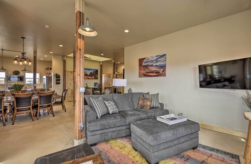 Lewis House | Unique Cortez Family Getaway w/Mountain Views!