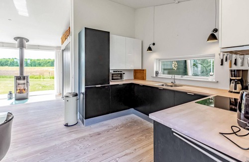 Kalundborg House | Unique cottage on the third row of houses from the beach, overlooking the fields and forest.