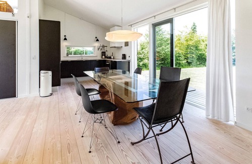 Kalundborg House | Unique cottage on the third row of houses from the beach, overlooking the fields and forest.
