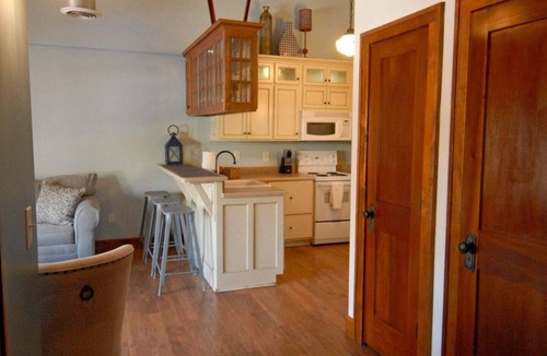 Bloomington Apartment | Unique Craftsman Style Loft Downtown Bloomington