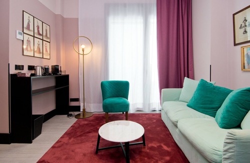 Literary Quarter Apartment | Unique Design Apartment in Barrio las Letras