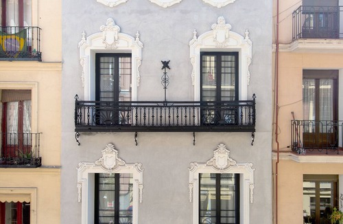 Literary Quarter Apartment | Unique Design Apartment in Barrio las Letras