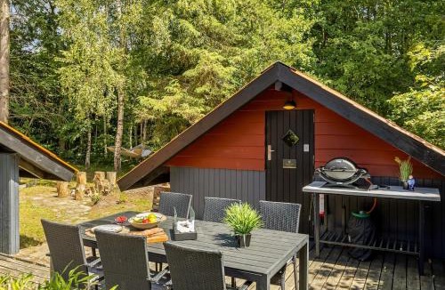 Ansager House | Unique forest cabin by lake near Legoland, ForestCabinDK