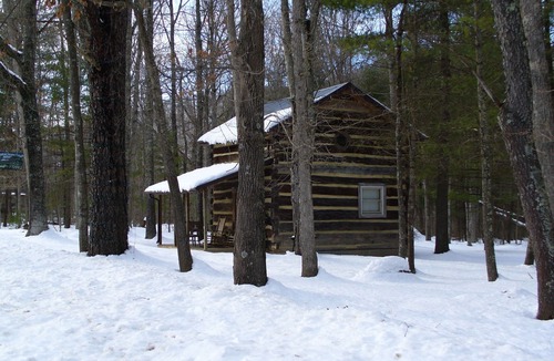 Lindside Cabin | Unique Four Seasons Retreat!