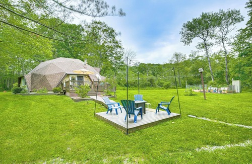 Warren House | Unique Geodesic Dome Escape in Nature!