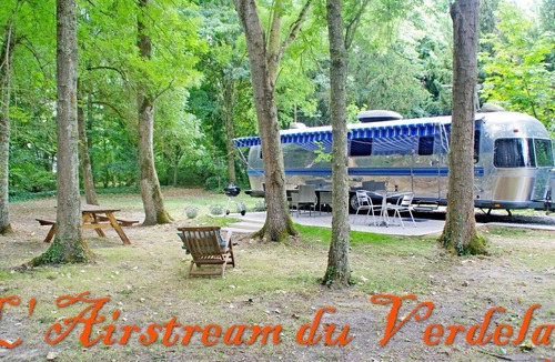 La Menitre Cottage | Unique getaway in a vintage Airstream in Anjou
