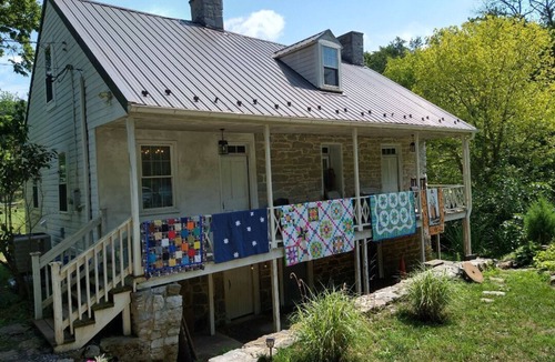 Hagerstown Cottage | Unique Historic Cottage - Springhouse 1803