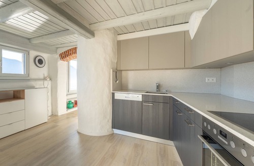 Porto Ronco House | Unique holiday home with a fantastic view over Lake Maggiore