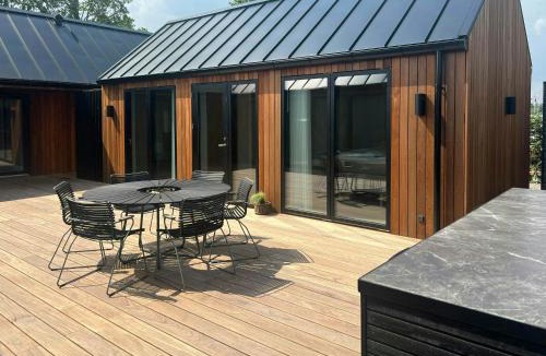 Vejlby Fed House | Unique Holiday Home Directly On The Beach