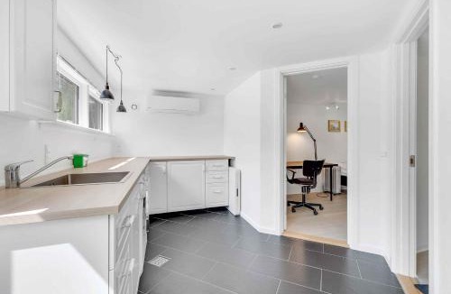 Egense House | Unique Holiday Home In Quiet Surroundings
