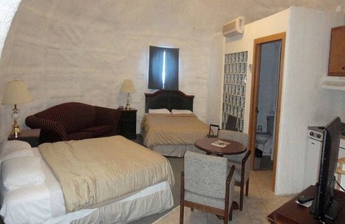 Cochrane Cabin | Unique Igloo Getaway for Two in Cochrane, Ontario