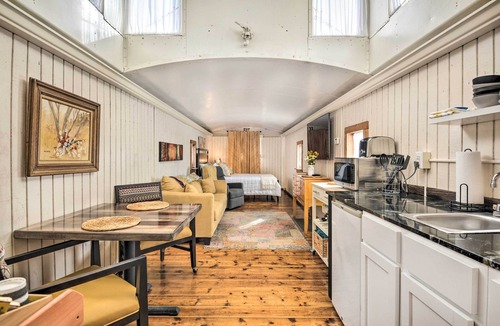 Duenweg Apartment | Unique Joplin Gem: Converted Train Car Studio